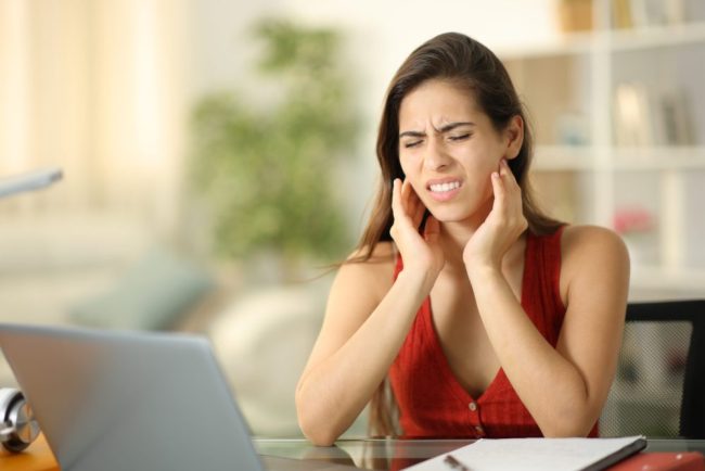 Stressed,Student,Suffering,Temporomandibular,Ache,At,Home emergency dentist near auburn